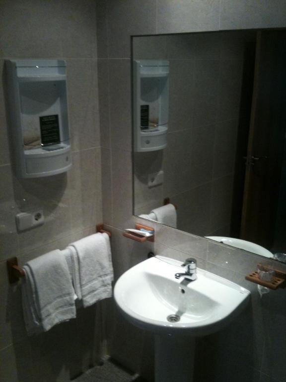 Hotel Rc Ramon Y Cajal Cuenca  Zimmer foto
