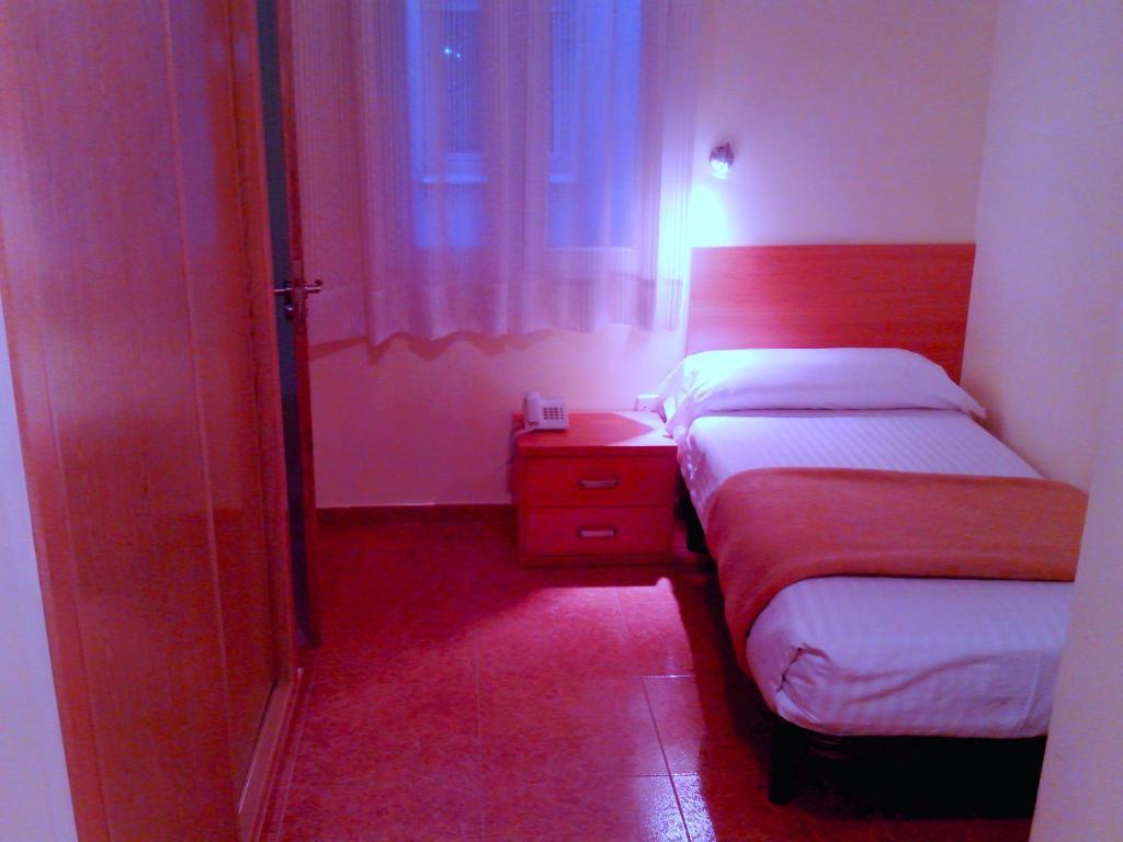 Hotel Rc Ramon Y Cajal Cuenca  Zimmer foto