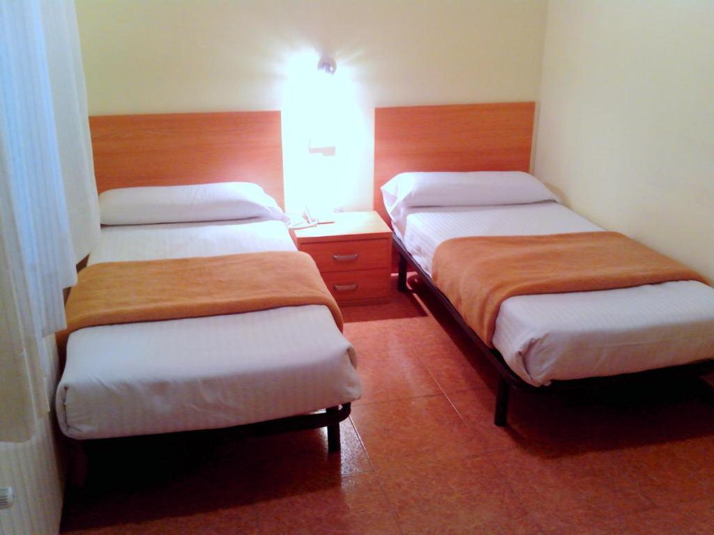 Hotel Rc Ramon Y Cajal Cuenca  Zimmer foto